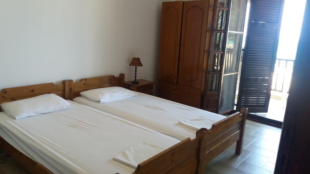 House Kosmas On The Beach Sarti Exterior photo
