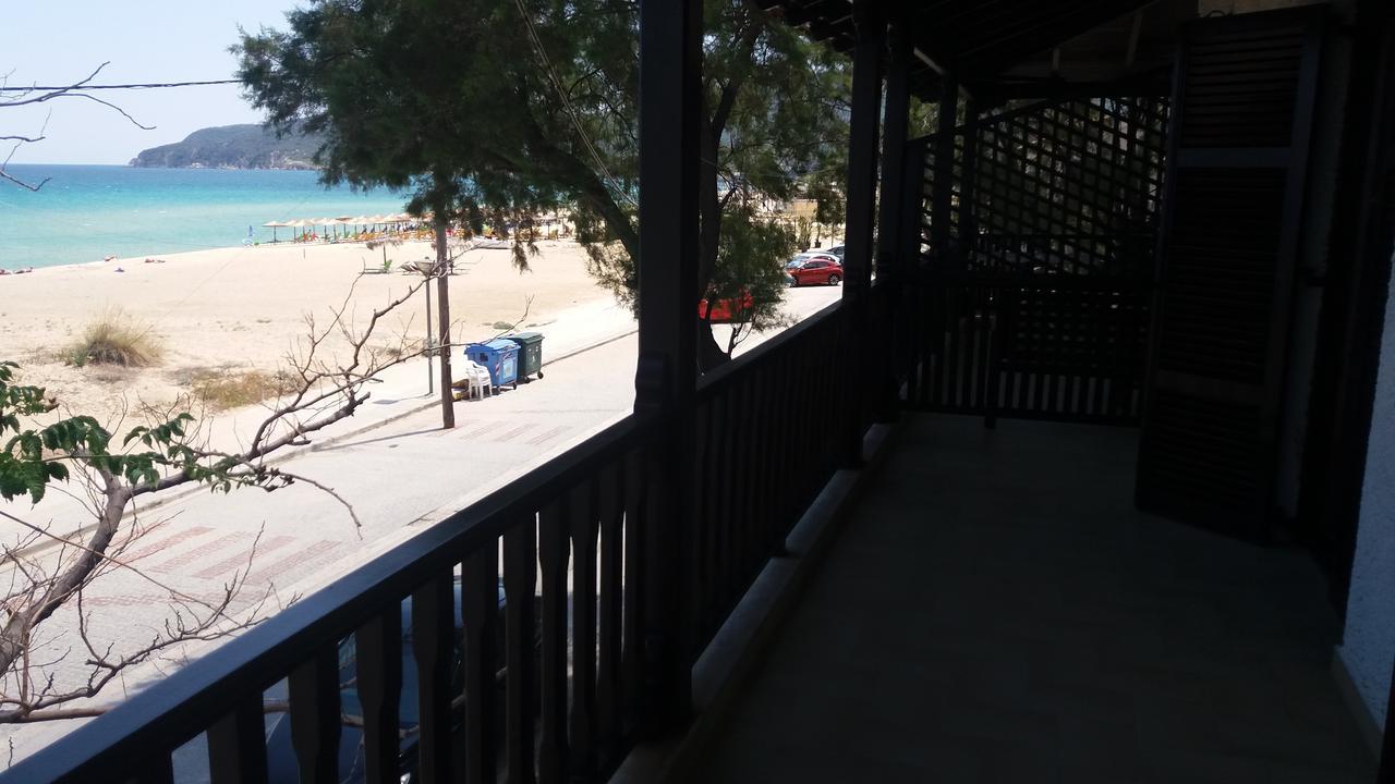House Kosmas On The Beach Sarti Exterior photo